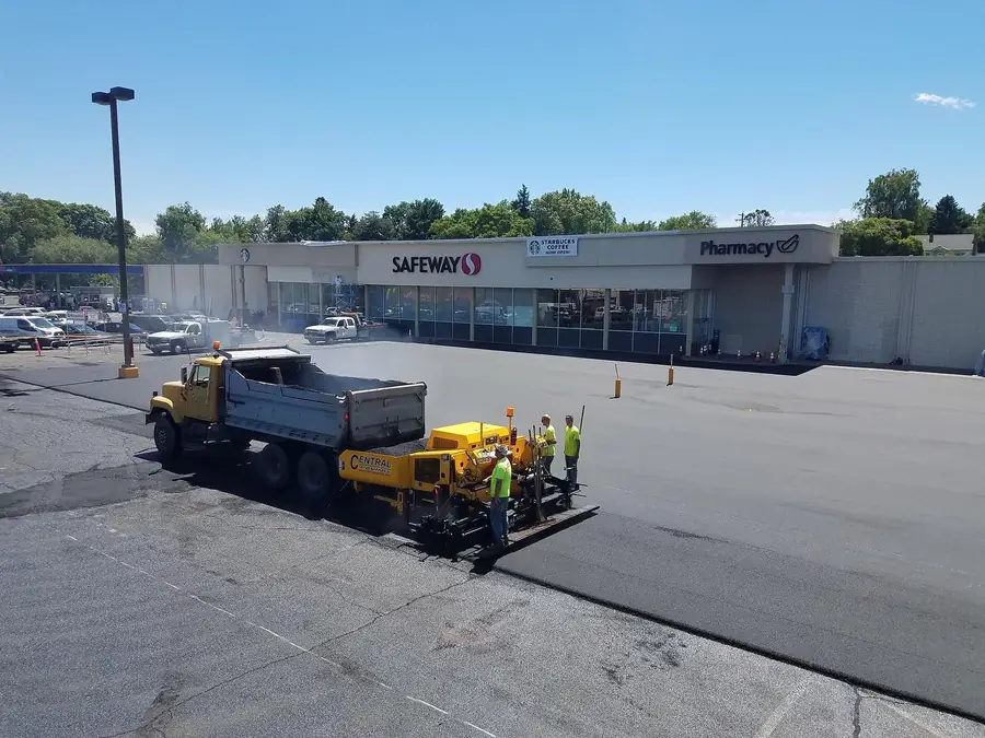 Central Paving crew and equipment on a commercial paving project