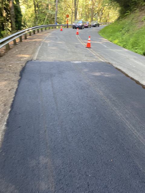 City streets in Bothell, WA: asphalt patching (photo 2)